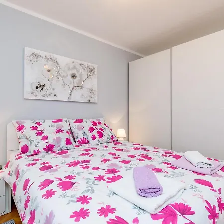 Manuel Apartament *
